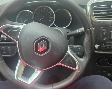 Белый Рено Логан, объемом двигателя 1 л и пробегом 240 тыс. км за 3999 $, фото 6 на Automoto.ua