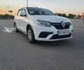 Белый Рено Логан, объемом двигателя 1 л и пробегом 130 тыс. км за 6500 $, фото 1 на Automoto.ua
