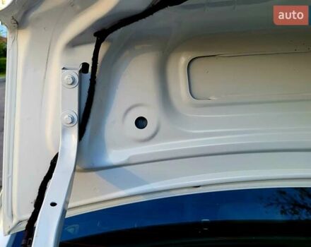 Белый Рено Логан, объемом двигателя 1.46 л и пробегом 77 тыс. км за 8500 $, фото 17 на Automoto.ua