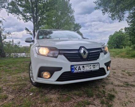 Белый Рено Логан, объемом двигателя 1.5 л и пробегом 172 тыс. км за 8200 $, фото 3 на Automoto.ua