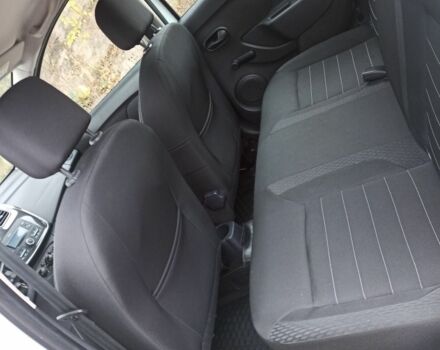 Білий Рено Логан, об'ємом двигуна 1.5 л та пробігом 78 тис. км за 7900 $, фото 6 на Automoto.ua