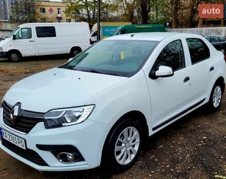 Білий Рено Логан, об'ємом двигуна 1.46 л та пробігом 80 тис. км за 8700 $, фото 1 на Automoto.ua