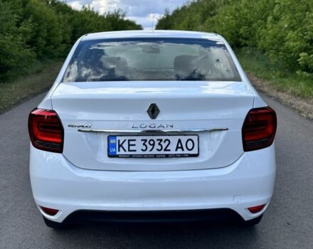 Белый Рено Логан, объемом двигателя 1.5 л и пробегом 148 тыс. км за 6400 $, фото 2 на Automoto.ua