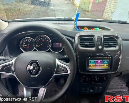 Белый Рено Логан, объемом двигателя 1.5 л и пробегом 152 тыс. км за 7500 $, фото 8 на Automoto.ua