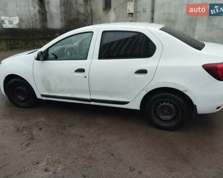 Белый Рено Логан, объемом двигателя 1.5 л и пробегом 360 тыс. км за 7000 $, фото 5 на Automoto.ua