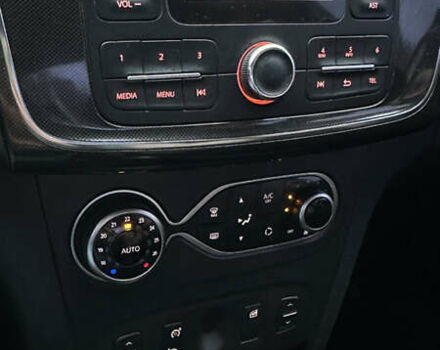 Белый Рено Логан, объемом двигателя 1.46 л и пробегом 148 тыс. км за 8700 $, фото 9 на Automoto.ua