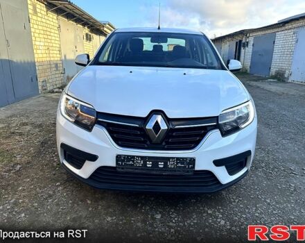 Белый Рено Логан, объемом двигателя 1.5 л и пробегом 103 тыс. км за 7200 $, фото 5 на Automoto.ua