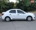 Білий Рено Логан, об'ємом двигуна 1.5 л та пробігом 164 тис. км за 7600 $, фото 3 на Automoto.ua