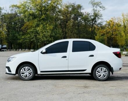 Білий Рено Логан, об'ємом двигуна 1.5 л та пробігом 142 тис. км за 7299 $, фото 5 на Automoto.ua