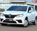 Білий Рено Логан, об'ємом двигуна 1 л та пробігом 65 тис. км за 7300 $, фото 1 на Automoto.ua