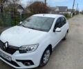 Белый Рено Логан, объемом двигателя 0.9 л и пробегом 62 тыс. км за 9500 $, фото 1 на Automoto.ua