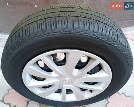 Белый Рено Логан, объемом двигателя 1.5 л и пробегом 150 тыс. км за 9150 $, фото 91 на Automoto.ua