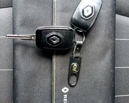 Белый Рено Логан, объемом двигателя 1.5 л и пробегом 150 тыс. км за 9150 $, фото 23 на Automoto.ua