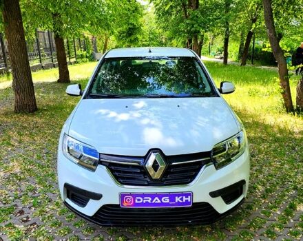Белый Рено Логан, объемом двигателя 1.5 л и пробегом 164 тыс. км за 6400 $, фото 2 на Automoto.ua