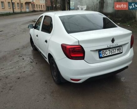 Белый Рено Логан, объемом двигателя 1.5 л и пробегом 360 тыс. км за 7000 $, фото 2 на Automoto.ua