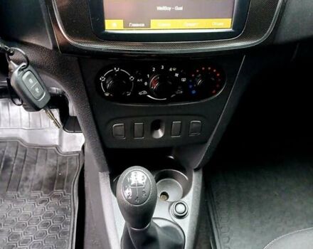 Белый Рено Логан, объемом двигателя 1.5 л и пробегом 150 тыс. км за 9150 $, фото 68 на Automoto.ua