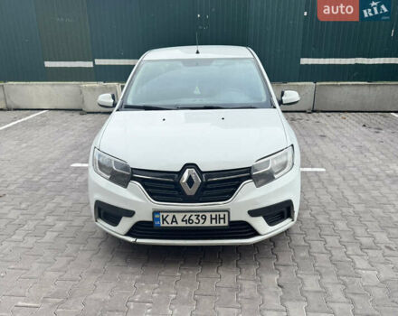 Белый Рено Логан, объемом двигателя 1 л и пробегом 288 тыс. км за 3750 $, фото 1 на Automoto.ua
