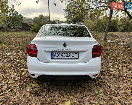 Белый Рено Логан, объемом двигателя 1.46 л и пробегом 180 тыс. км за 6500 $, фото 5 на Automoto.ua