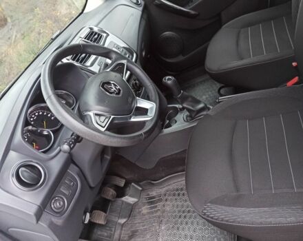 Білий Рено Логан, об'ємом двигуна 1.5 л та пробігом 78 тис. км за 7900 $, фото 5 на Automoto.ua