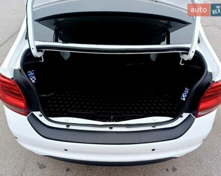 Белый Рено Логан, объемом двигателя 1.5 л и пробегом 150 тыс. км за 9150 $, фото 35 на Automoto.ua