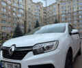 Белый Рено Логан, объемом двигателя 0.9 л и пробегом 88 тыс. км за 10500 $, фото 2 на Automoto.ua