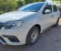 Белый Рено Логан, объемом двигателя 1 л и пробегом 149 тыс. км за 4850 $, фото 4 на Automoto.ua
