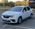 Білий Рено Логан, об'ємом двигуна 1.5 л та пробігом 164 тис. км за 7600 $, фото 1 на Automoto.ua