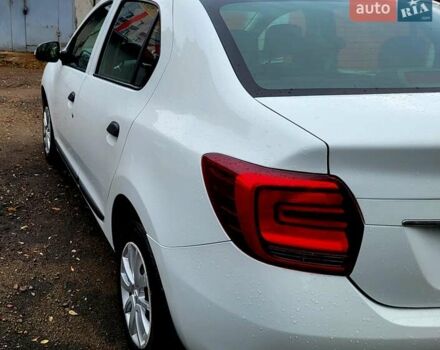 Білий Рено Логан, об'ємом двигуна 1.46 л та пробігом 80 тис. км за 8700 $, фото 28 на Automoto.ua