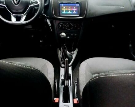 Белый Рено Логан, объемом двигателя 1.5 л и пробегом 150 тыс. км за 9150 $, фото 72 на Automoto.ua