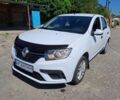 Белый Рено Логан, объемом двигателя 1.5 л и пробегом 140 тыс. км за 8200 $, фото 1 на Automoto.ua