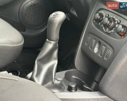Білий Рено Логан, об'ємом двигуна 1.46 л та пробігом 97 тис. км за 7450 $, фото 32 на Automoto.ua
