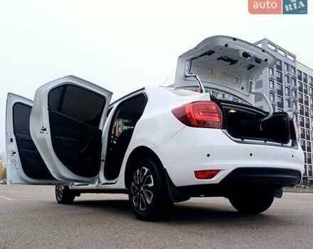 Белый Рено Логан, объемом двигателя 1.5 л и пробегом 150 тыс. км за 9150 $, фото 33 на Automoto.ua