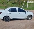 Белый Рено Логан, объемом двигателя 1 л и пробегом 149 тыс. км за 4850 $, фото 3 на Automoto.ua
