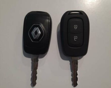 Белый Рено Логан, объемом двигателя 1.46 л и пробегом 118 тыс. км за 7877 $, фото 17 на Automoto.ua