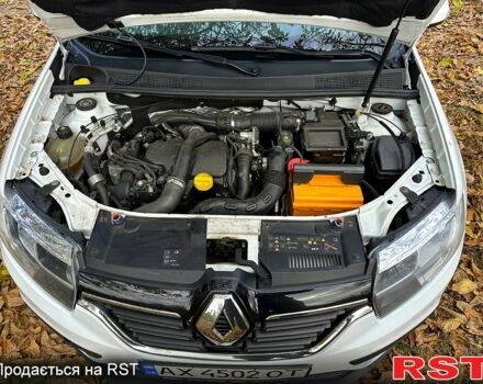 Белый Рено Логан, объемом двигателя 1.5 л и пробегом 180 тыс. км за 6300 $, фото 9 на Automoto.ua