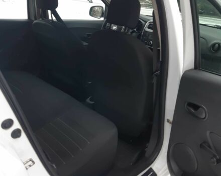 Белый Рено Логан, объемом двигателя 1.5 л и пробегом 144 тыс. км за 6999 $, фото 5 на Automoto.ua