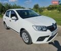 Белый Рено Логан, объемом двигателя 0.9 л и пробегом 84 тыс. км за 7800 $, фото 1 на Automoto.ua
