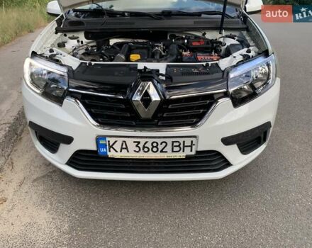 Білий Рено Логан, об'ємом двигуна 1.46 л та пробігом 48 тис. км за 7070 $, фото 12 на Automoto.ua