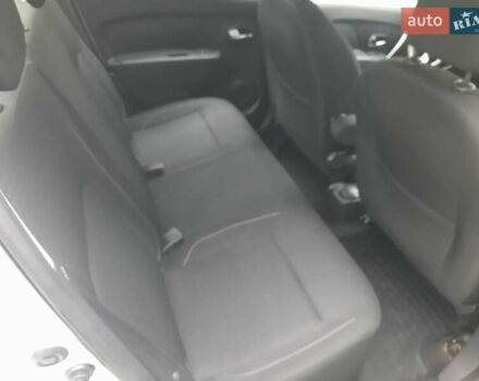 Белый Рено Логан, объемом двигателя 1.46 л и пробегом 118 тыс. км за 7877 $, фото 15 на Automoto.ua