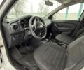 Білий Рено Логан, об'ємом двигуна 1 л та пробігом 330 тис. км за 4200 $, фото 9 на Automoto.ua