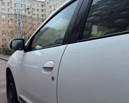 Белый Рено Логан, объемом двигателя 0.9 л и пробегом 88 тыс. км за 10500 $, фото 4 на Automoto.ua