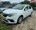 Белый Рено Логан, объемом двигателя 0.9 л и пробегом 99 тыс. км за 8500 $, фото 1 на Automoto.ua