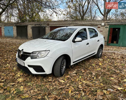 Белый Рено Логан, объемом двигателя 1.46 л и пробегом 180 тыс. км за 6500 $, фото 3 на Automoto.ua