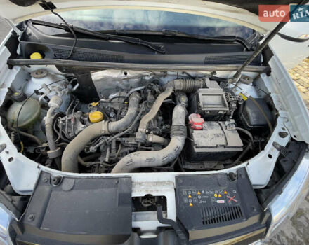 Белый Рено Логан, объемом двигателя 0.9 л и пробегом 74 тыс. км за 8200 $, фото 8 на Automoto.ua