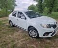 Белый Рено Логан, объемом двигателя 1.5 л и пробегом 172 тыс. км за 8200 $, фото 1 на Automoto.ua