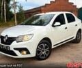 Белый Рено Логан, объемом двигателя 1.5 л и пробегом 100 тыс. км за 7800 $, фото 1 на Automoto.ua
