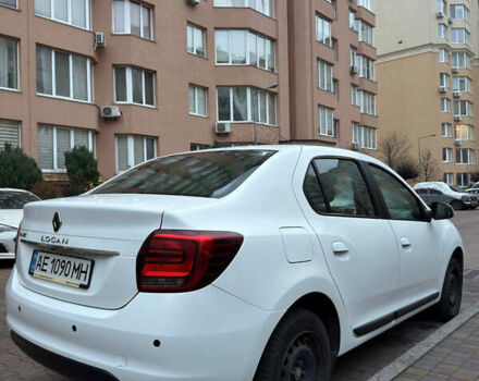 Белый Рено Логан, объемом двигателя 0.9 л и пробегом 88 тыс. км за 10500 $, фото 6 на Automoto.ua