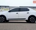 Белый Рено Логан, объемом двигателя 1.5 л и пробегом 150 тыс. км за 9150 $, фото 7 на Automoto.ua