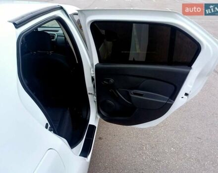 Белый Рено Логан, объемом двигателя 1.5 л и пробегом 150 тыс. км за 9150 $, фото 87 на Automoto.ua