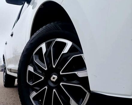 Белый Рено Логан, объемом двигателя 1.5 л и пробегом 150 тыс. км за 9150 $, фото 17 на Automoto.ua